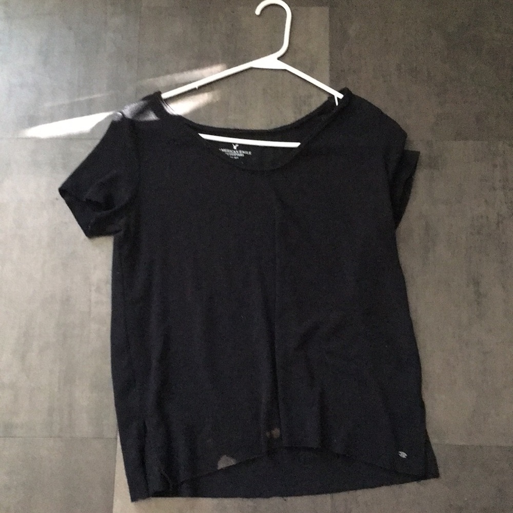American Eagle V-neck
